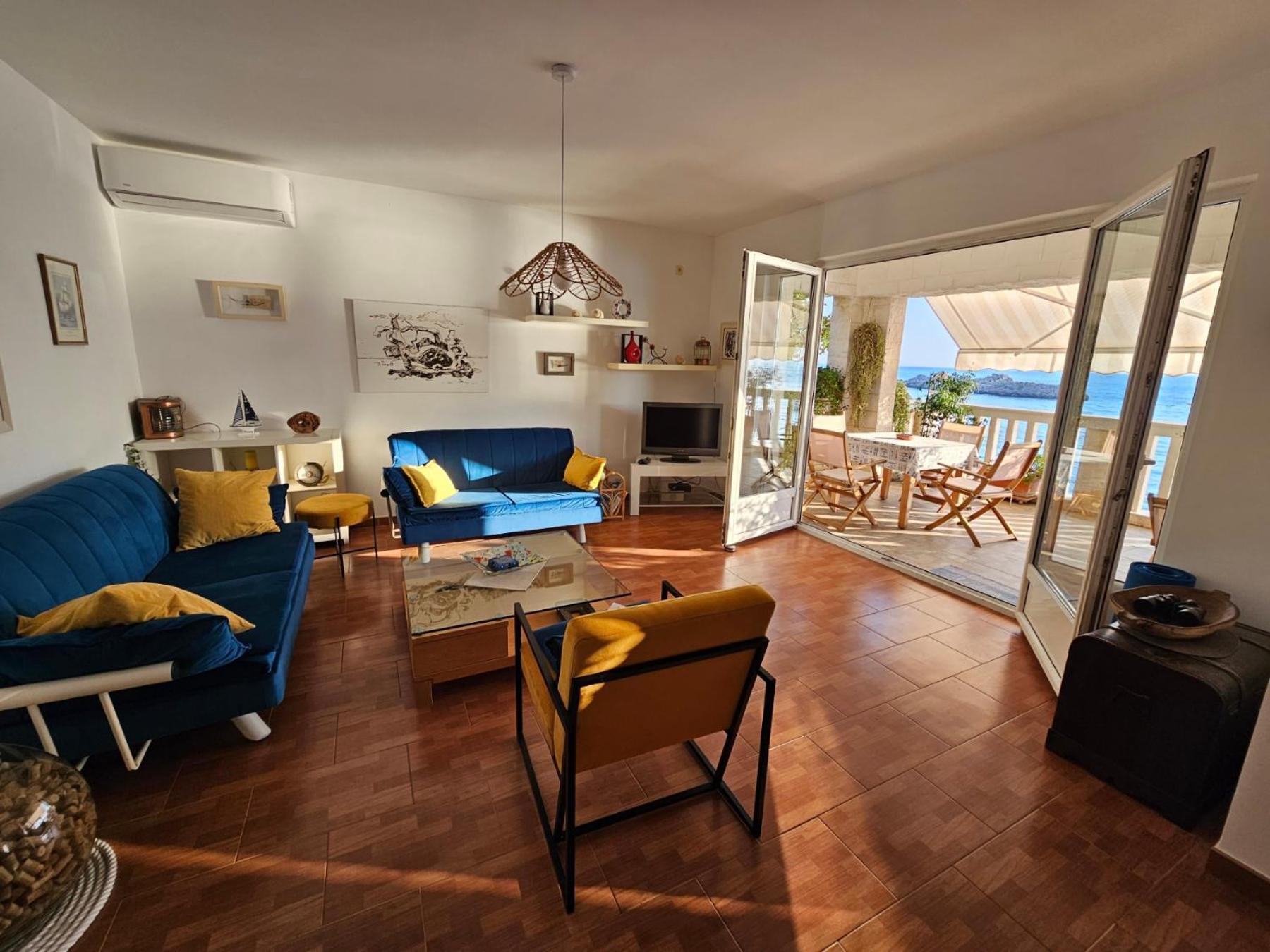 Beachfront First Line View Sveti Stefan Exterior photo